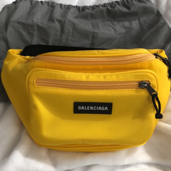 BALENCIAGA “Explorer” belt bag - Picture 6 of 10